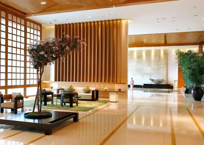 Hotel Okura 5*