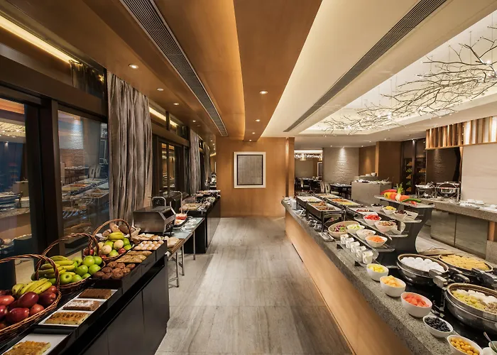 Hotel Okura 5*