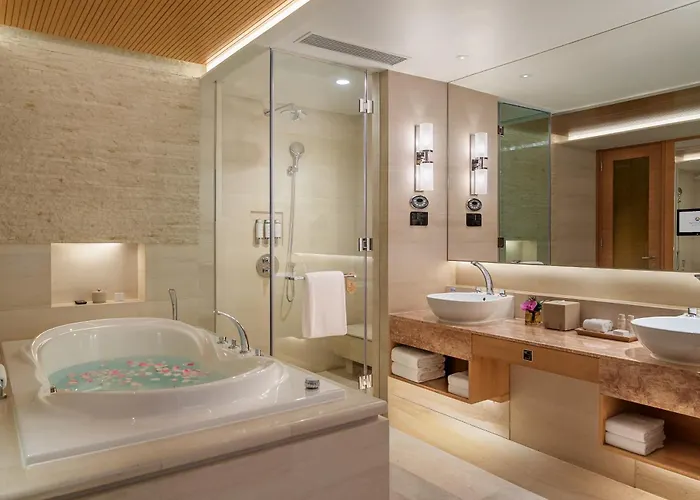 Hotel Okura