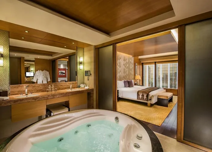 Okura Hotel